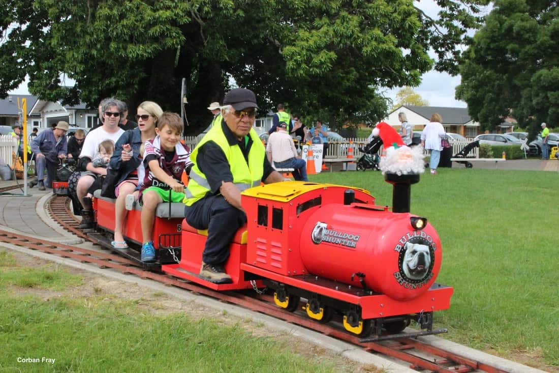 Perfect Family Day out in Cambridge Ride the Miniature Trains